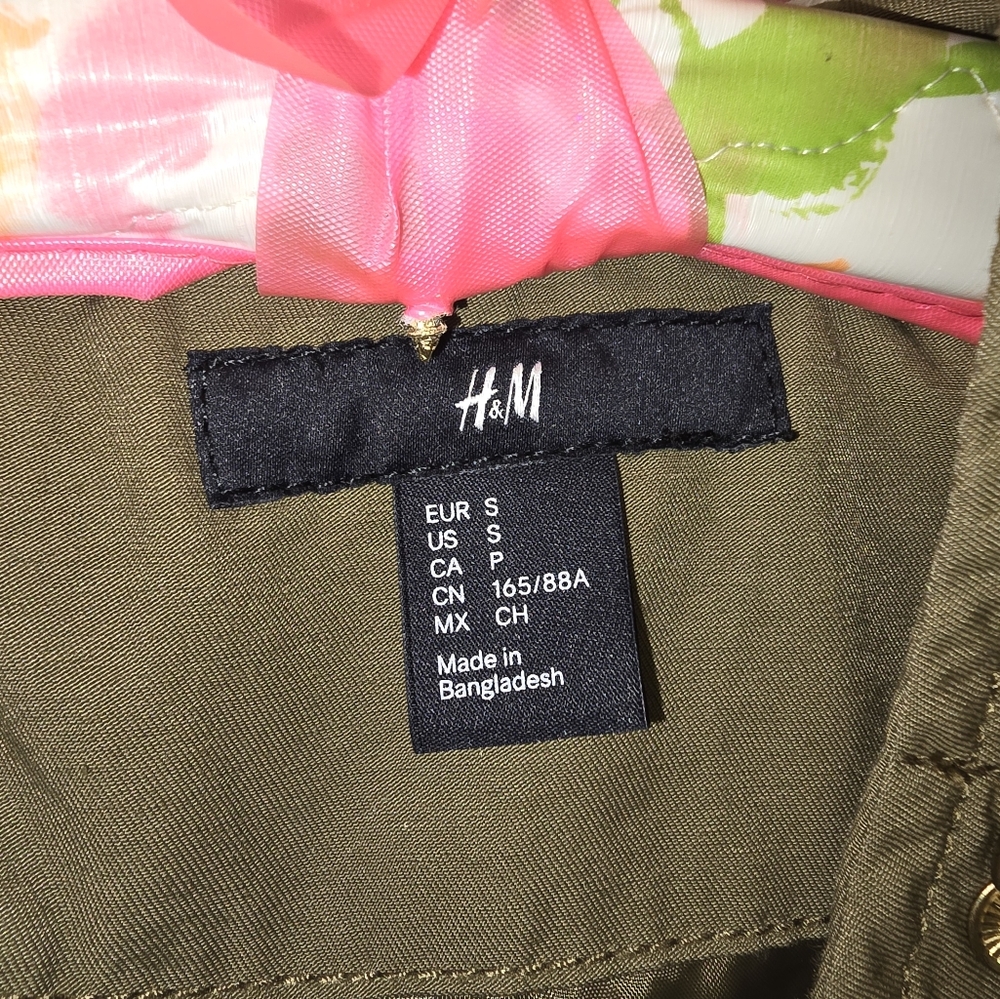 H&M jacket - Picture 2 of 3